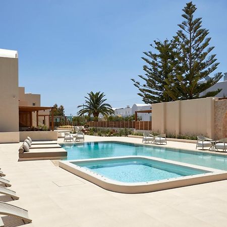 Apricus Hotel Perissa  Buitenkant foto