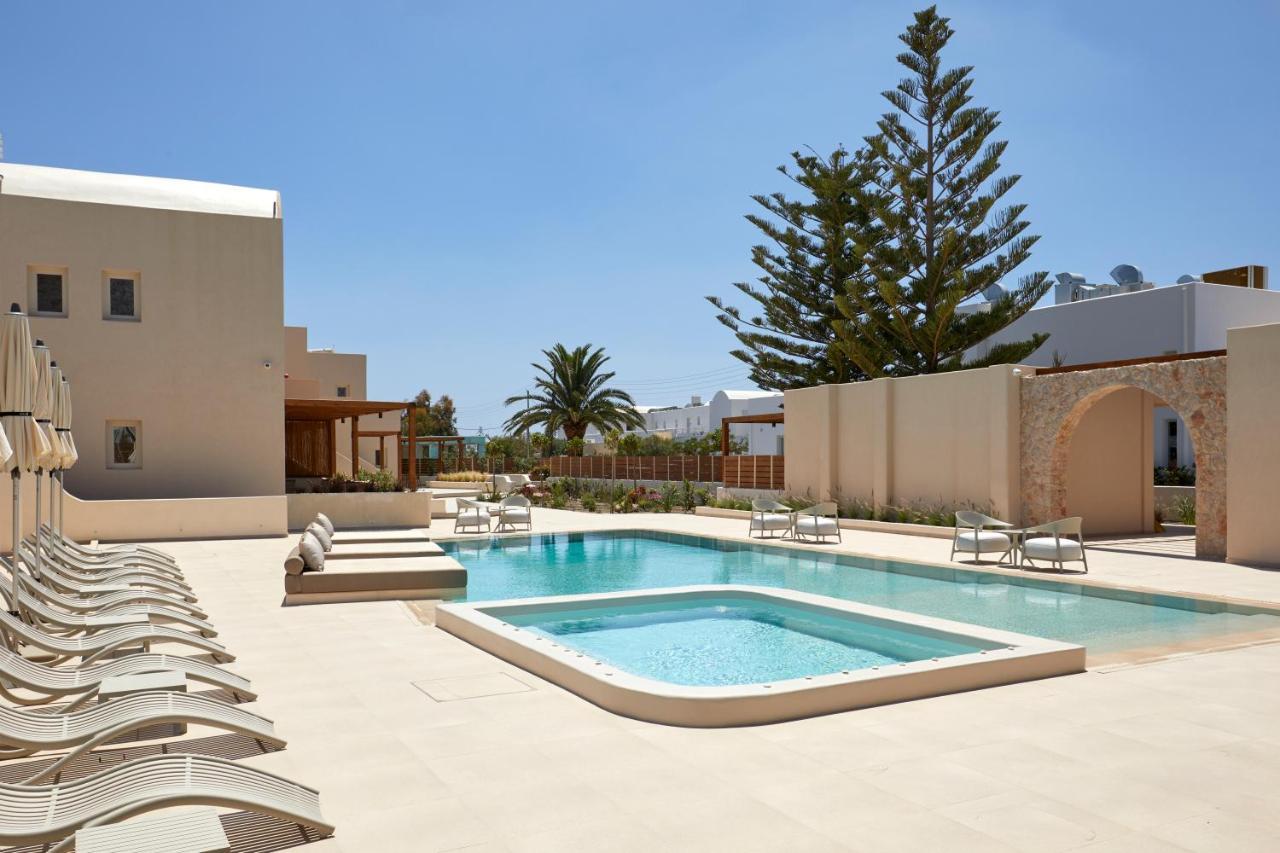 Apricus Hotel Perissa  Buitenkant foto