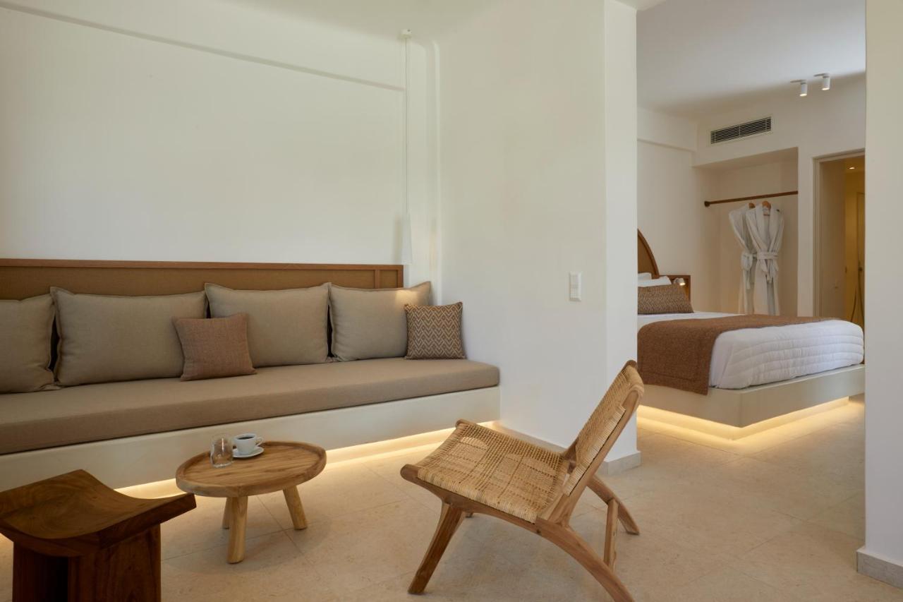 Apricus Hotel Perissa  Buitenkant foto
