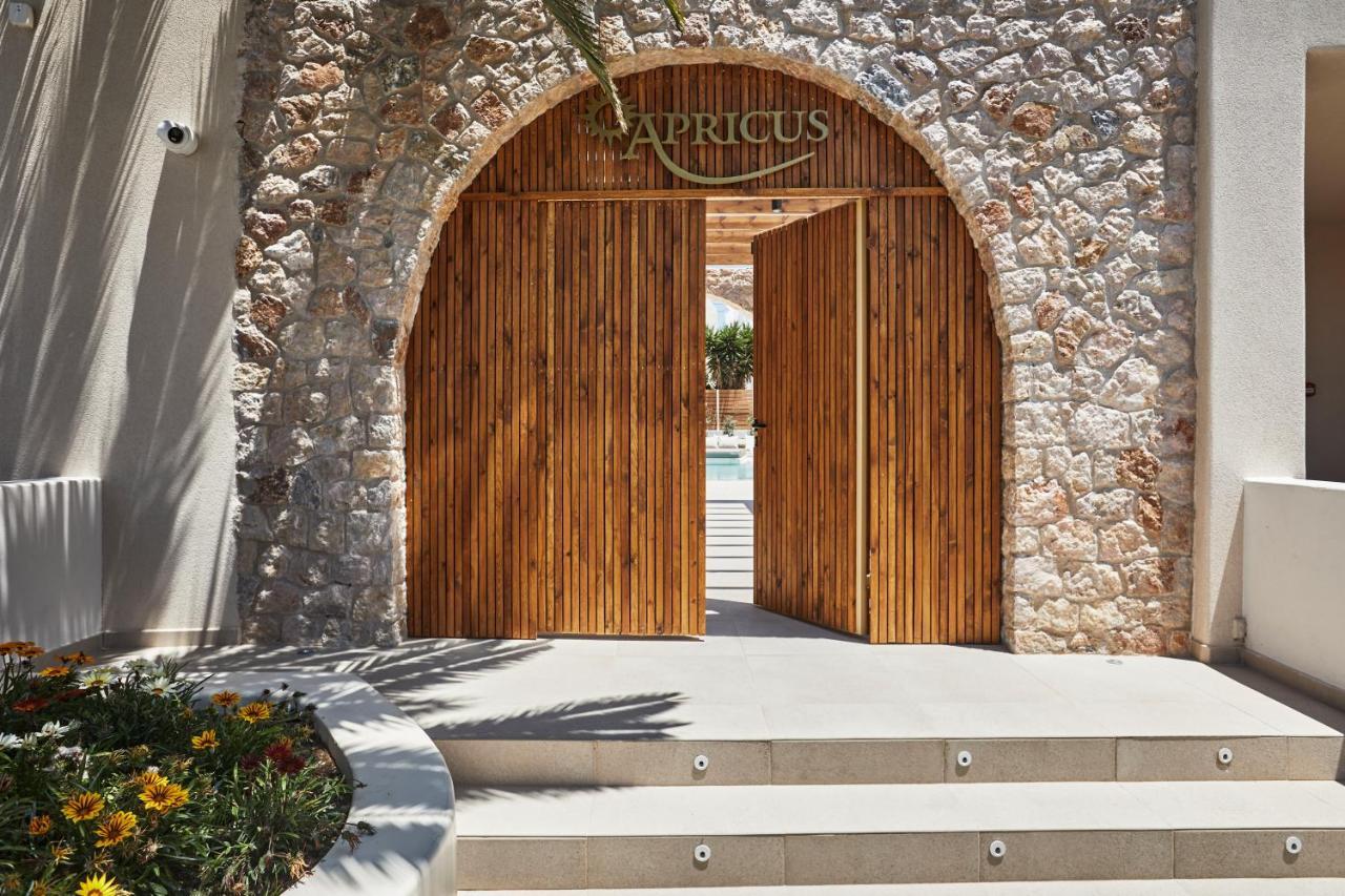 Apricus Hotel Perissa  Buitenkant foto