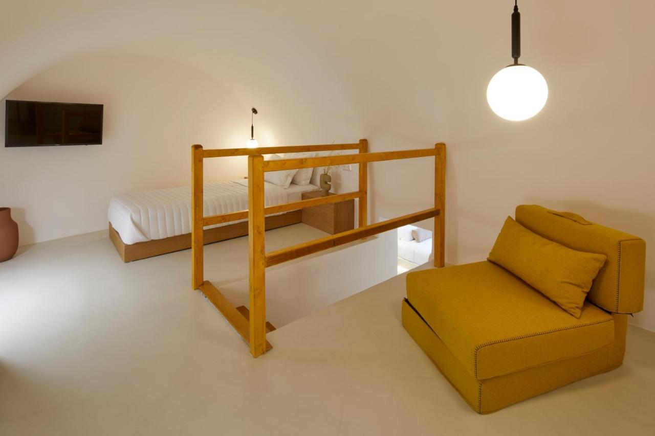 Apricus Hotel Perissa  Buitenkant foto